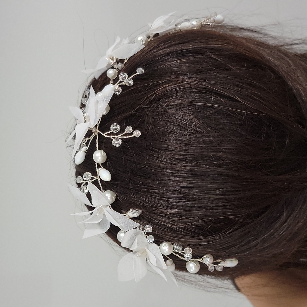 New Wedding Accessories